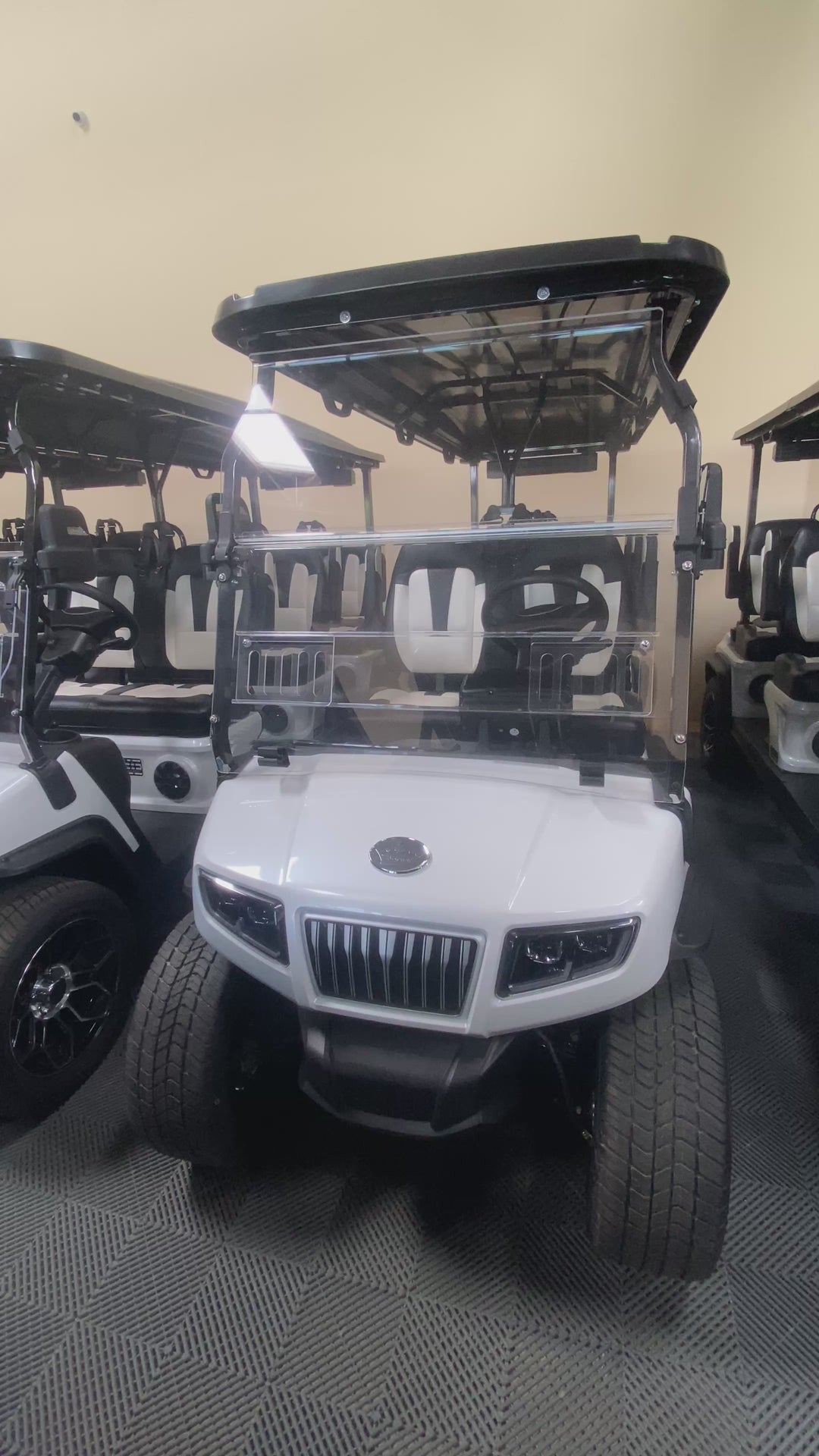2025 Evolution D5 Ranger Plus - 6 Seater
