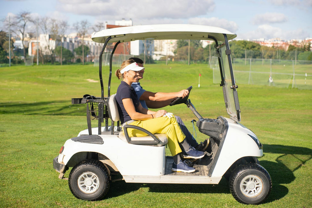 How to Choose the Right Size Golf Cart for Your Needs
