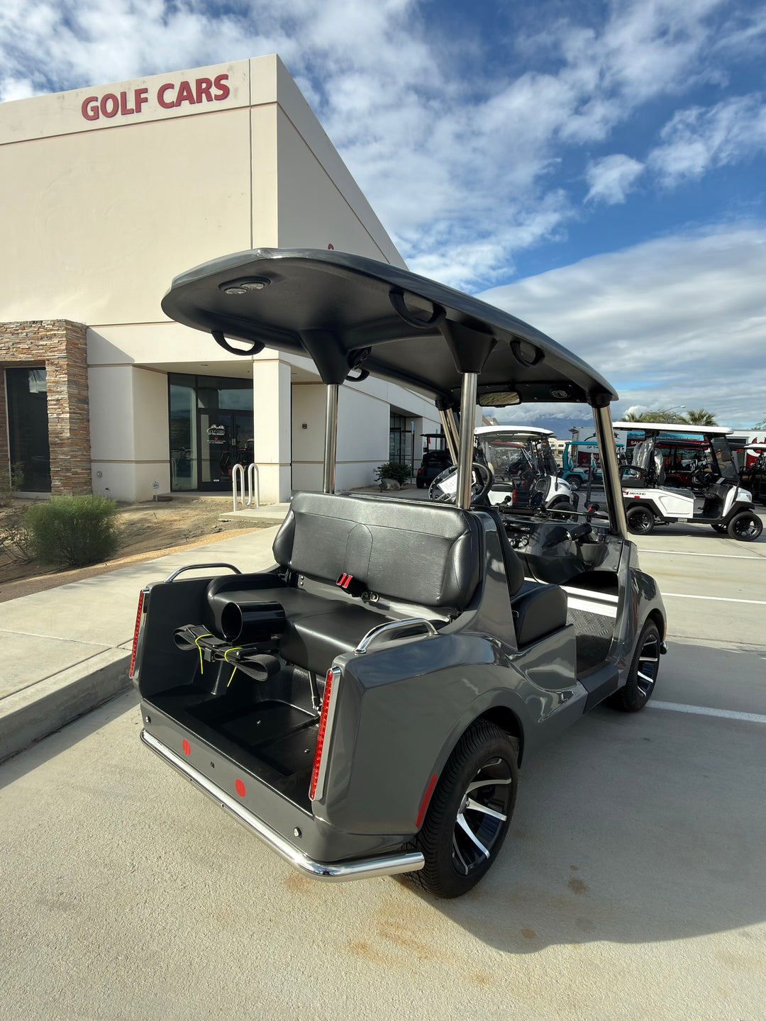 Axios - Eclipse - 4 Seater