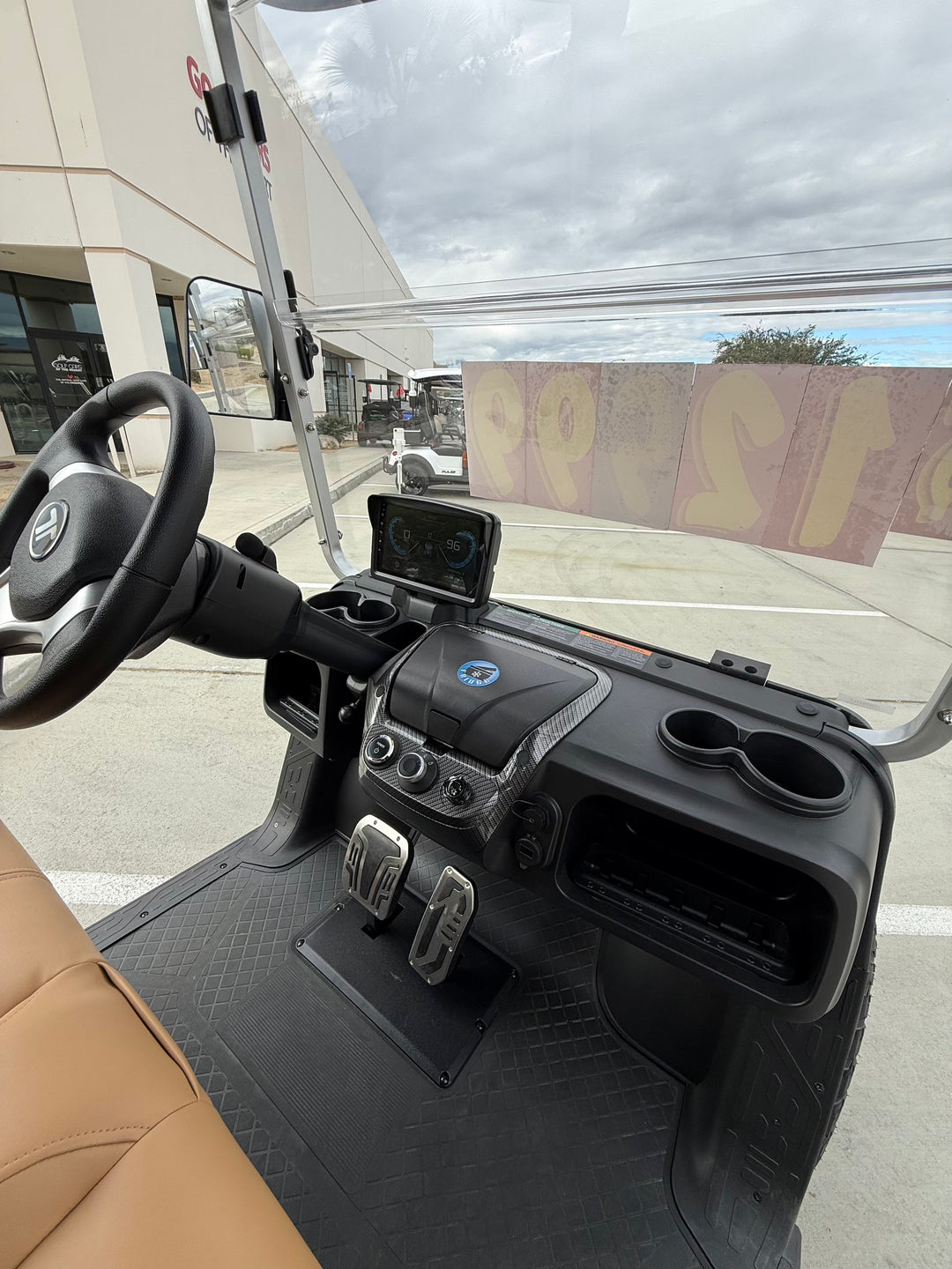 Tara Explorer - 4 Seater