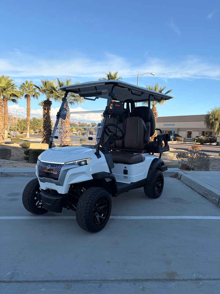 Axios - Arion E22 - 4 Seater